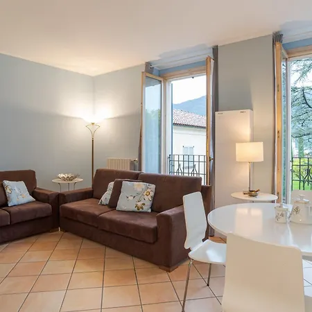Daire With Balcony & Private Parking
