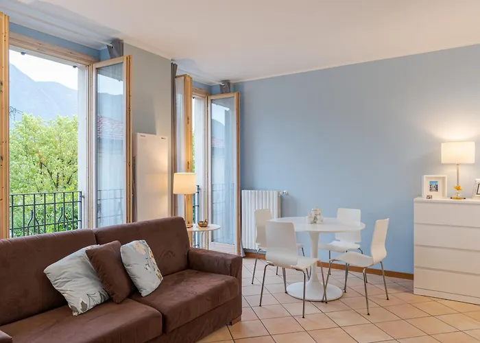 Guesthost - With Ac, Balcony & Parking! * Ossuccio