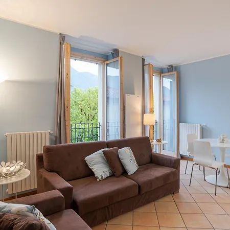 Guesthost - With Ac, Balcony & Parking! Lejlighed Ossuccio