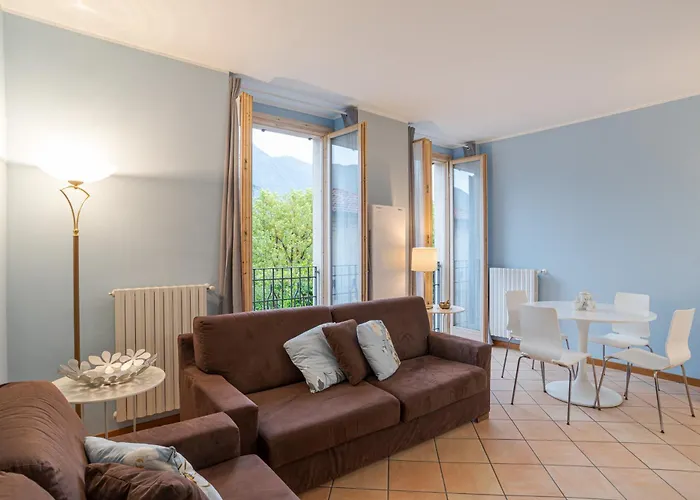 Guesthost - With Ac, Balcony & Parking! Apartamento Ossuccio